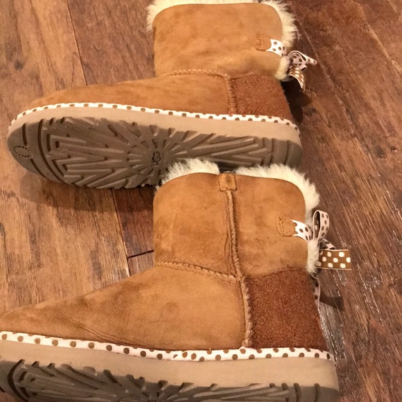 UGG Shoes | Ugg Limited Edition 78 Brown Boots Mini Bailey Bow | Poshmark